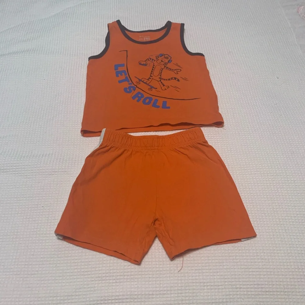 The Children Place kid top and short